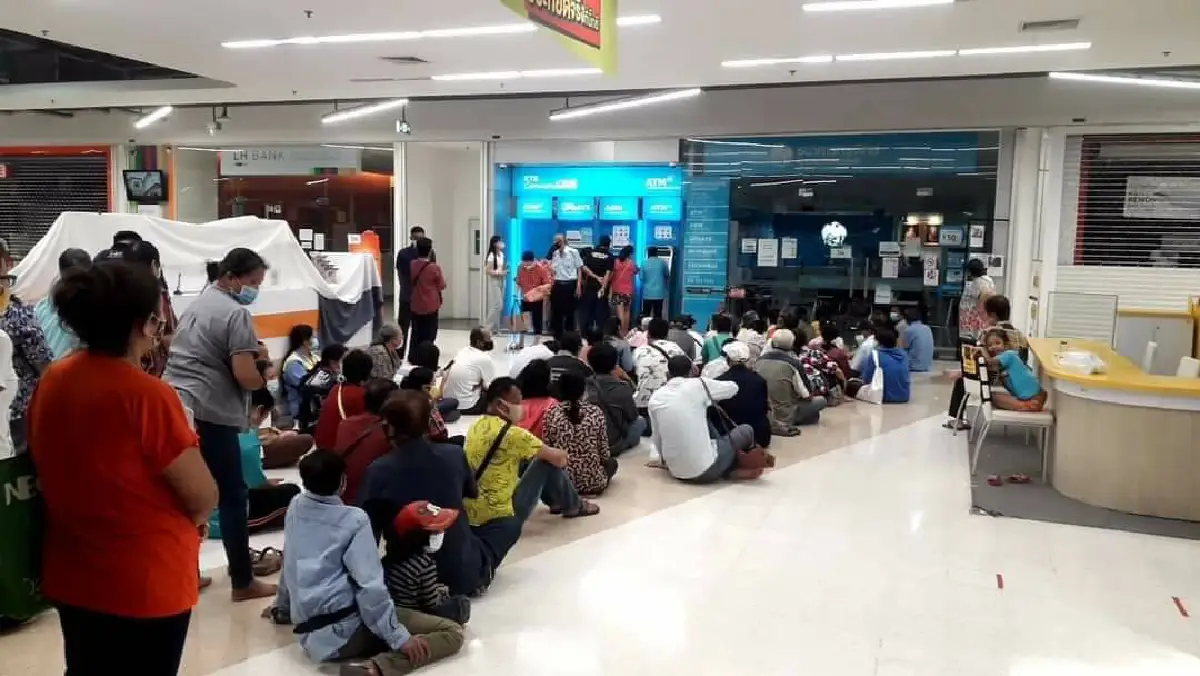 โซเชียลสวดยับ รัฐบาลไม่แจกเงินสด ทำแห่ลงเราชนะ