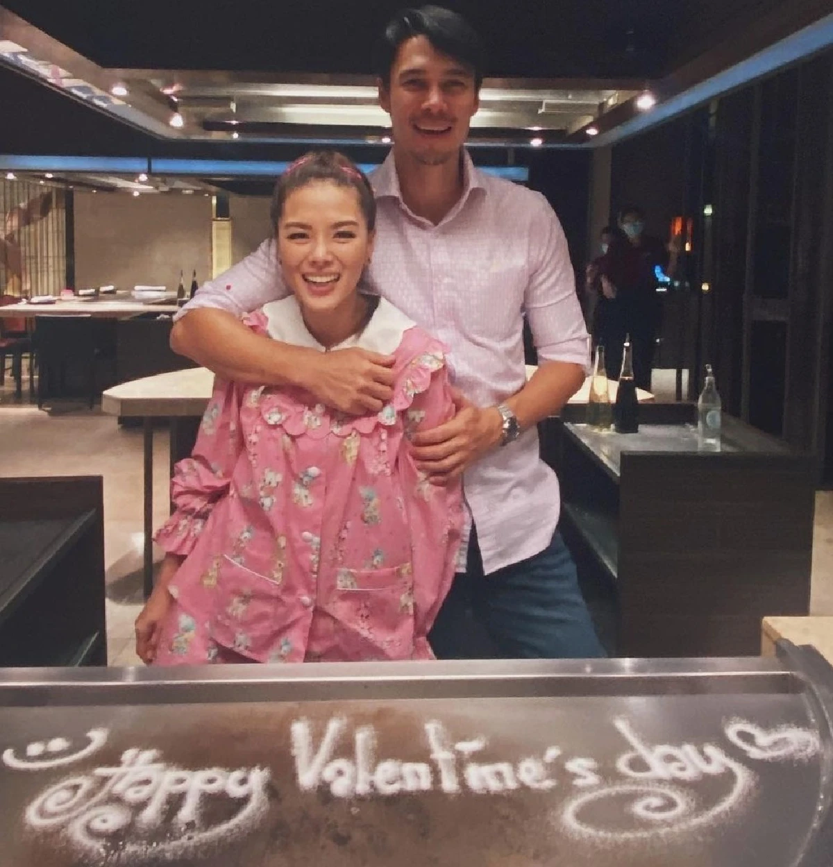 ส่องภาพหวานของเหล่าคนดังที่พากันไปฉลองวันวาเลนไทน์!