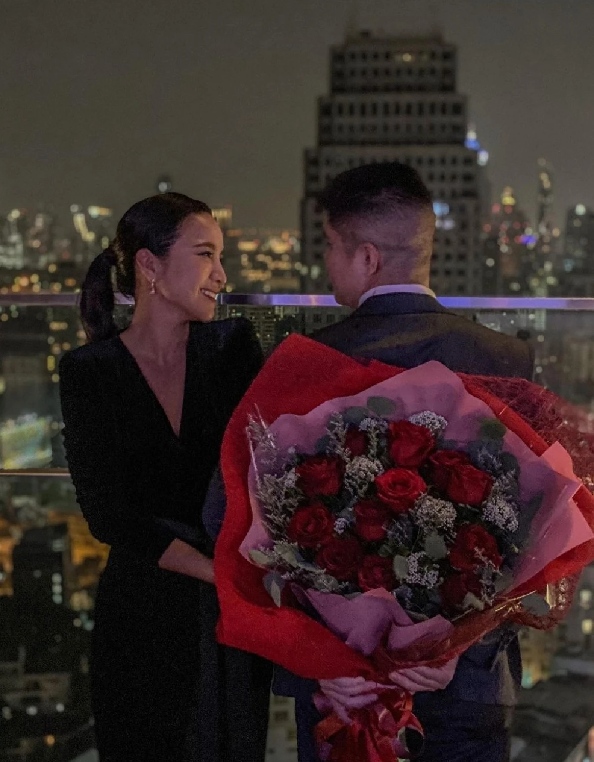 ส่องภาพหวานของเหล่าคนดังที่พากันไปฉลองวันวาเลนไทน์!