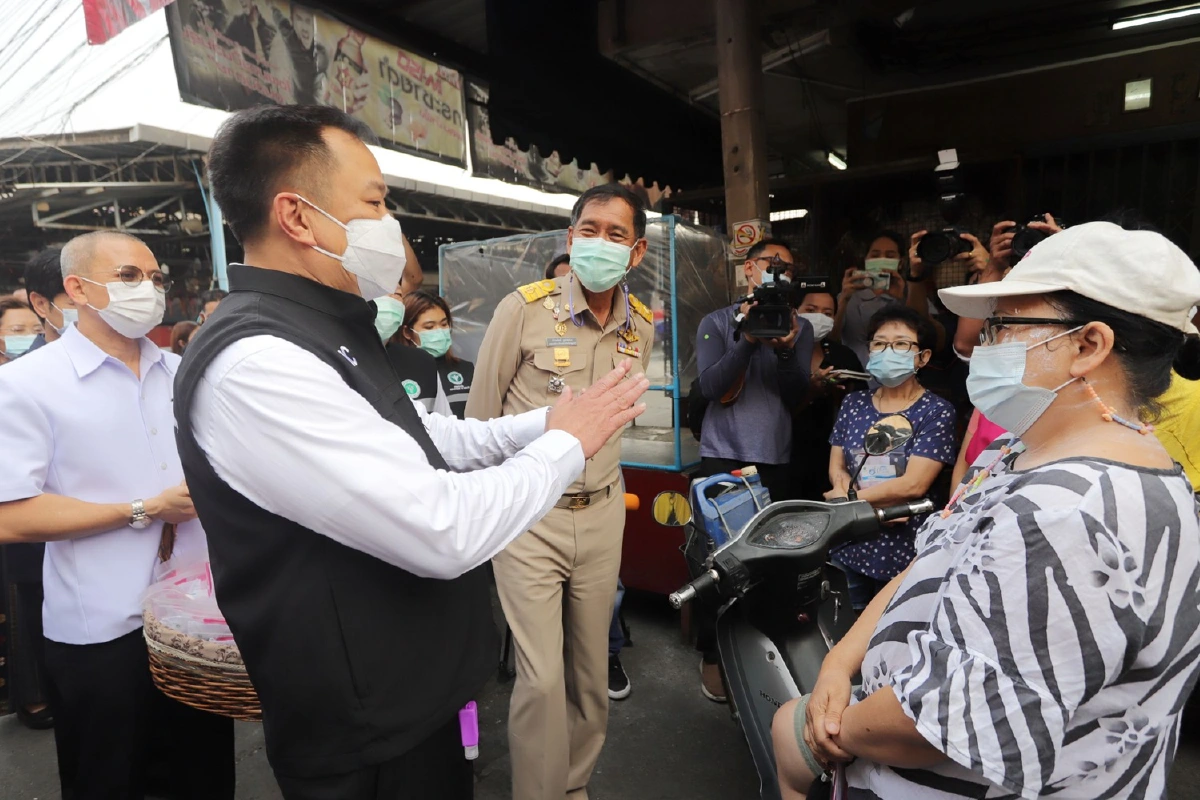 อนุทินลงพื้นที่ตลาดพรพัฒน์มั่นใจทีมปทุมคุมโควิดได้