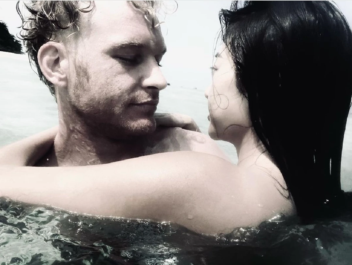 ยิปซี คีรติ สวีทแฟนหนุ่มในทะเล จัดเต็มความหวาน..แต่ความอึ๋มแย่งซีน 