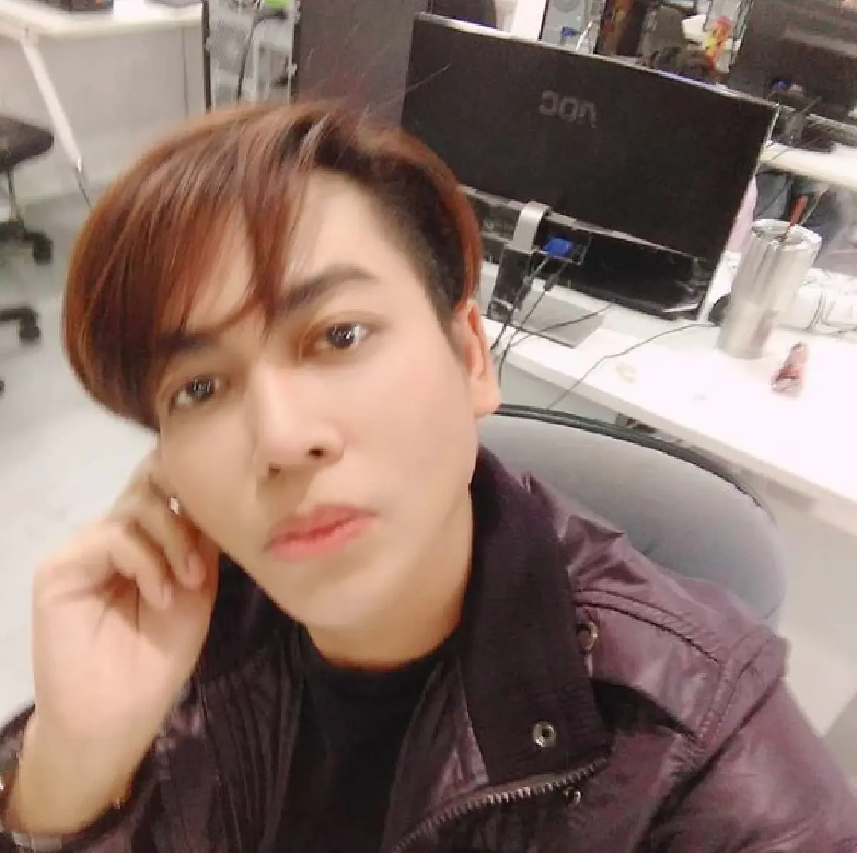 "เต๋า ทีวีพูล" แฉซุปตาร์ดังดมโค้ก-เสพยาหนักจนเกิดอาการมือสั่น ล่าสุดถูกหามส่ง รพ.