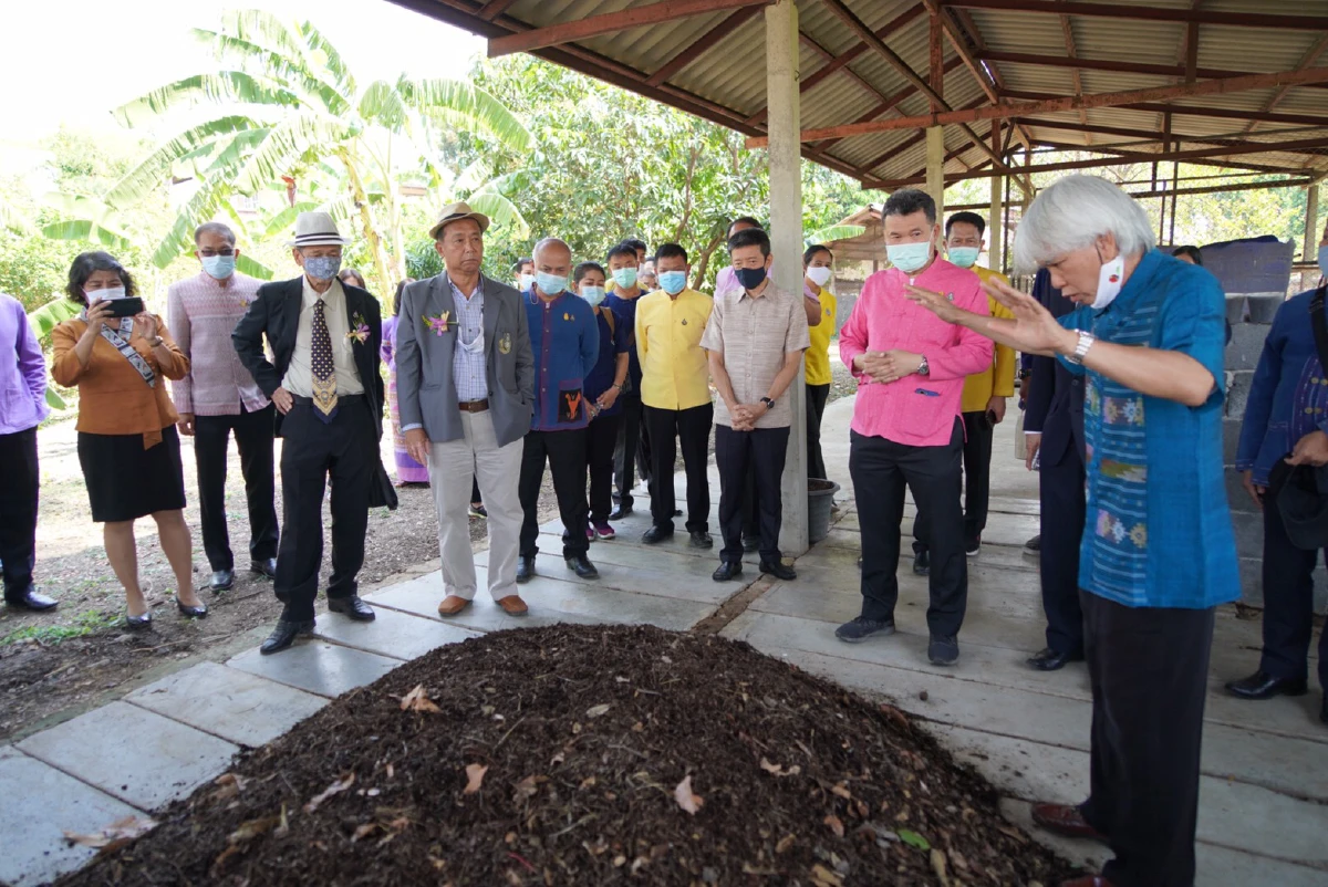 พช.เร่งขับเคลื่อนหลักปรัชญาศก.พอเพียงสร้างความแข็งแกร่งให้ชุมชน