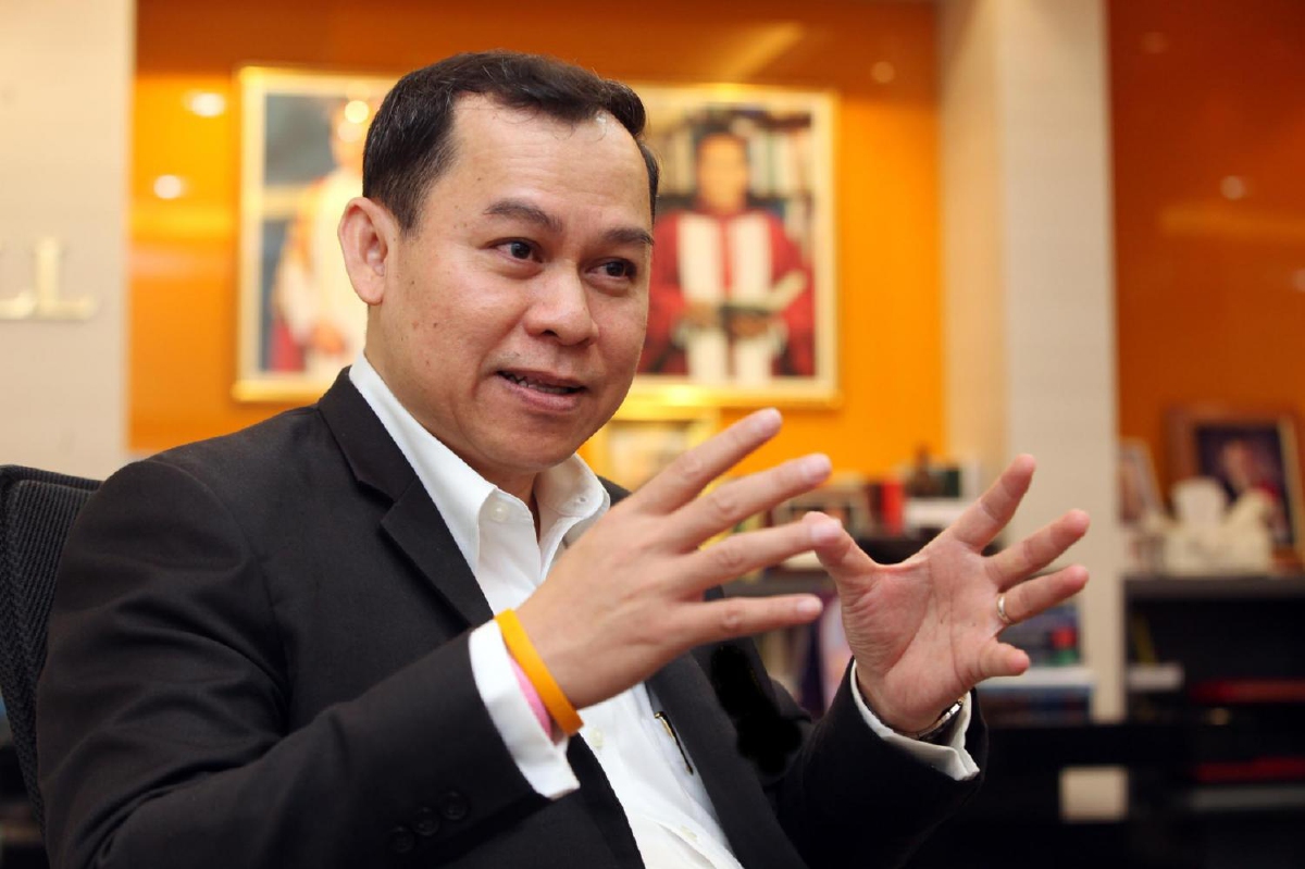 ประชาชนมองประเทศป่วยต้องการคนดีเก่งกล้ามาพัฒนาบ้านเมือง ประชาชนมองประเทศป่วยต้องการคนดีเก่งกล้ามาพัฒนาบ้านเมือง