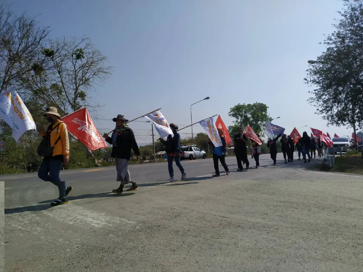 กลุ่มราษฎร"เดินทะลุฟ้า"เข้าปากช่องปักหลักทำกิจกรรมไล่"บิ๊กตู่"