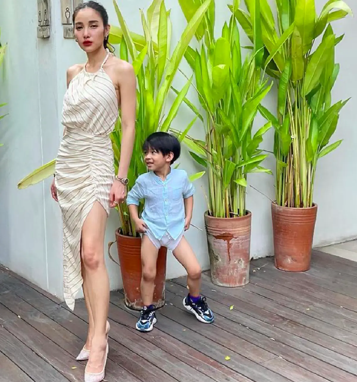 “แพท ณปภา” น้ำตาตกยังตัด “เบนซ์ เรซซิ่ง” ไม่ขาด เขาคือพ่อของลูก! “น้องเรซซิ่ง“ รีบวิ่งเข้ามาปลอบ