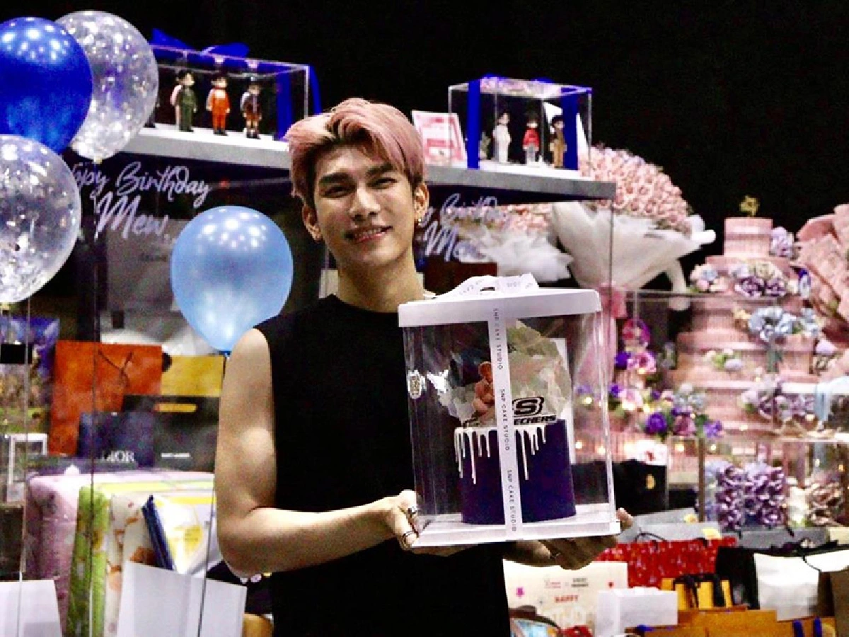 “มิว ศุภศิษฏ์” ปังมาก! แฟนคลับเปย์หนักมอบเพชรมูลค่า 1 ล้านบาทให้ เนื่องในวันเกิดอายุครบ 30 