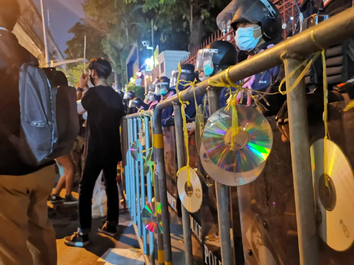 ม็อบล้มช้างยุติแล้ว หลังติด "ซีดี" หน้าสตช. นัดแต่งดำ24ก.พ.นี้