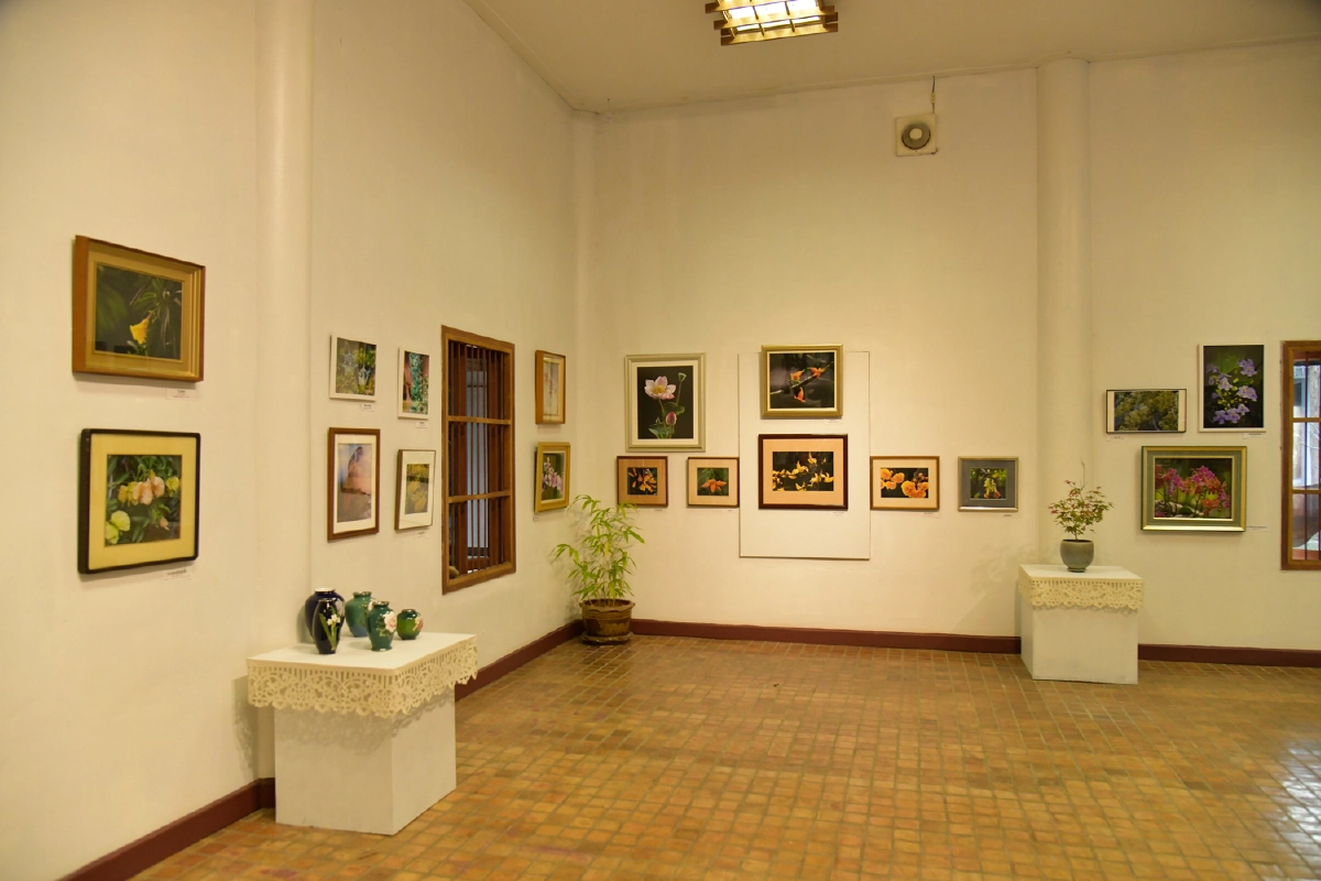 อลังการแห่งดอกไม้ในสวนศรี “หลากมาลีศรีสยาม” อวดผลงานภาพถ่าย “10 ปี บุญพีร์ พันธ์วร” ครั้งแรกในชีวิต 