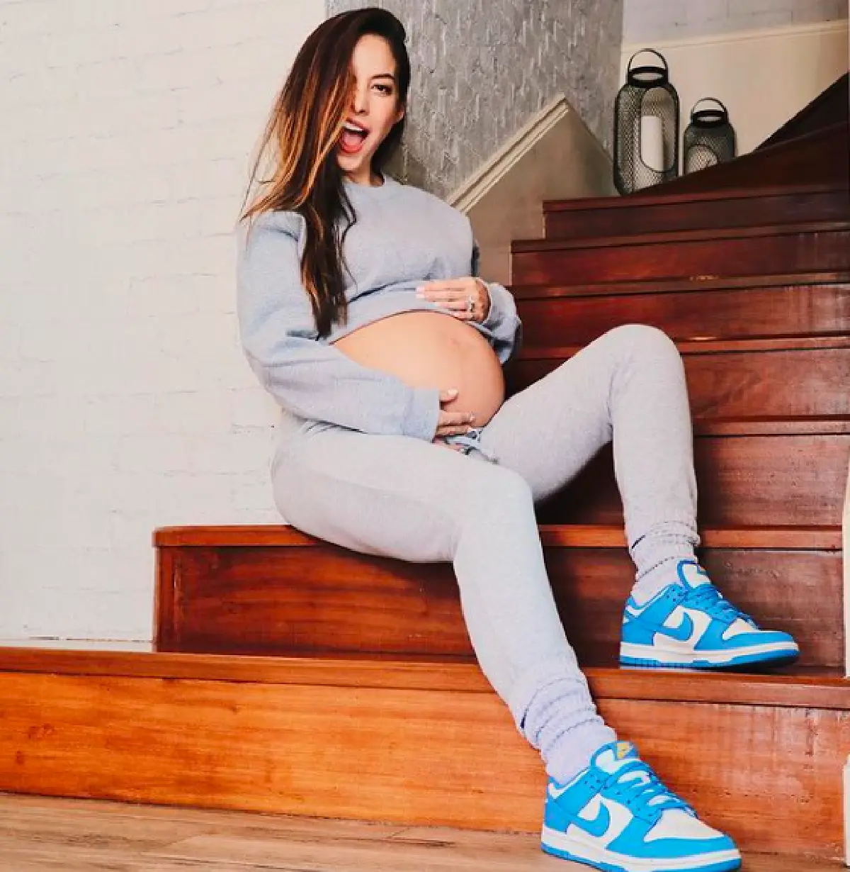 “โอซา แวง” ให้กำเนิดลูกสาวคนแรกแล้ว  พร้อมตั้งชื่อว่า “น้องคาย่า ฮาร์เปอร์ ลอว์”