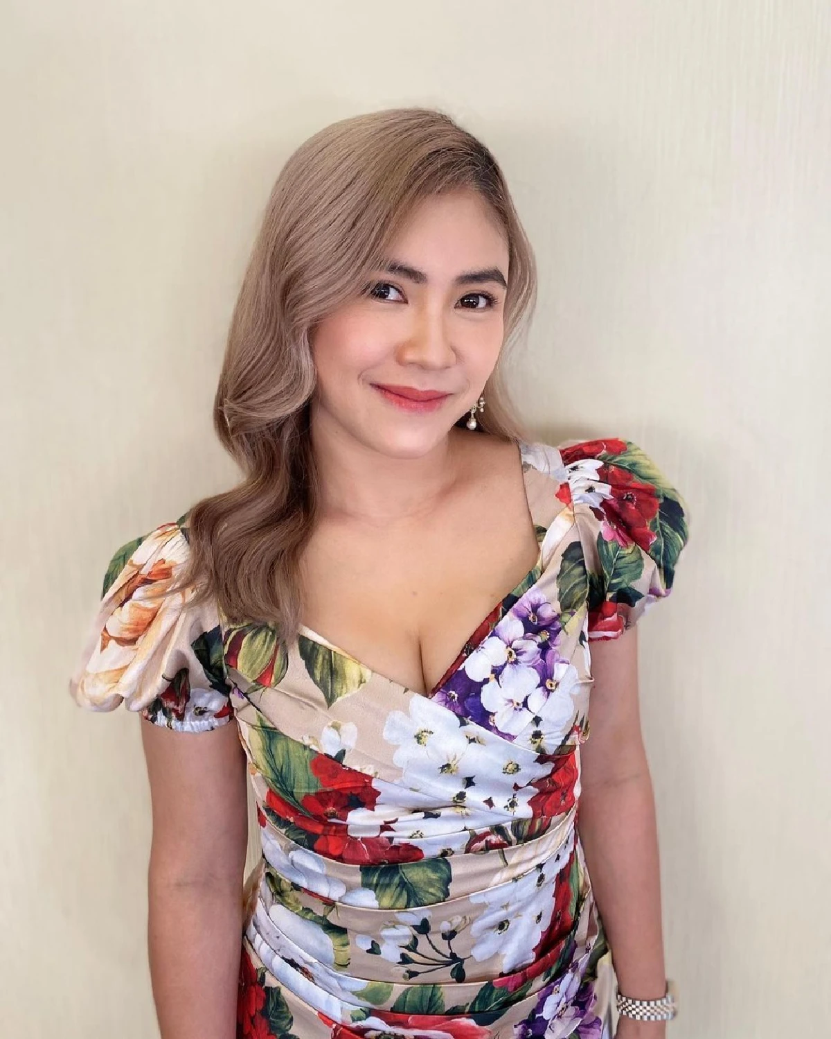  "ชาคริต" กดไลก์ให้แทบไม่ทัน! "แอน ภัททิรา" กับลุคสุดปังสวยและเซ็กซี่มาก 