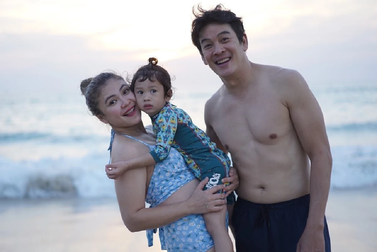  "ชาคริต" กดไลก์ให้แทบไม่ทัน! "แอน ภัททิรา" กับลุคสุดปังสวยและเซ็กซี่มาก 