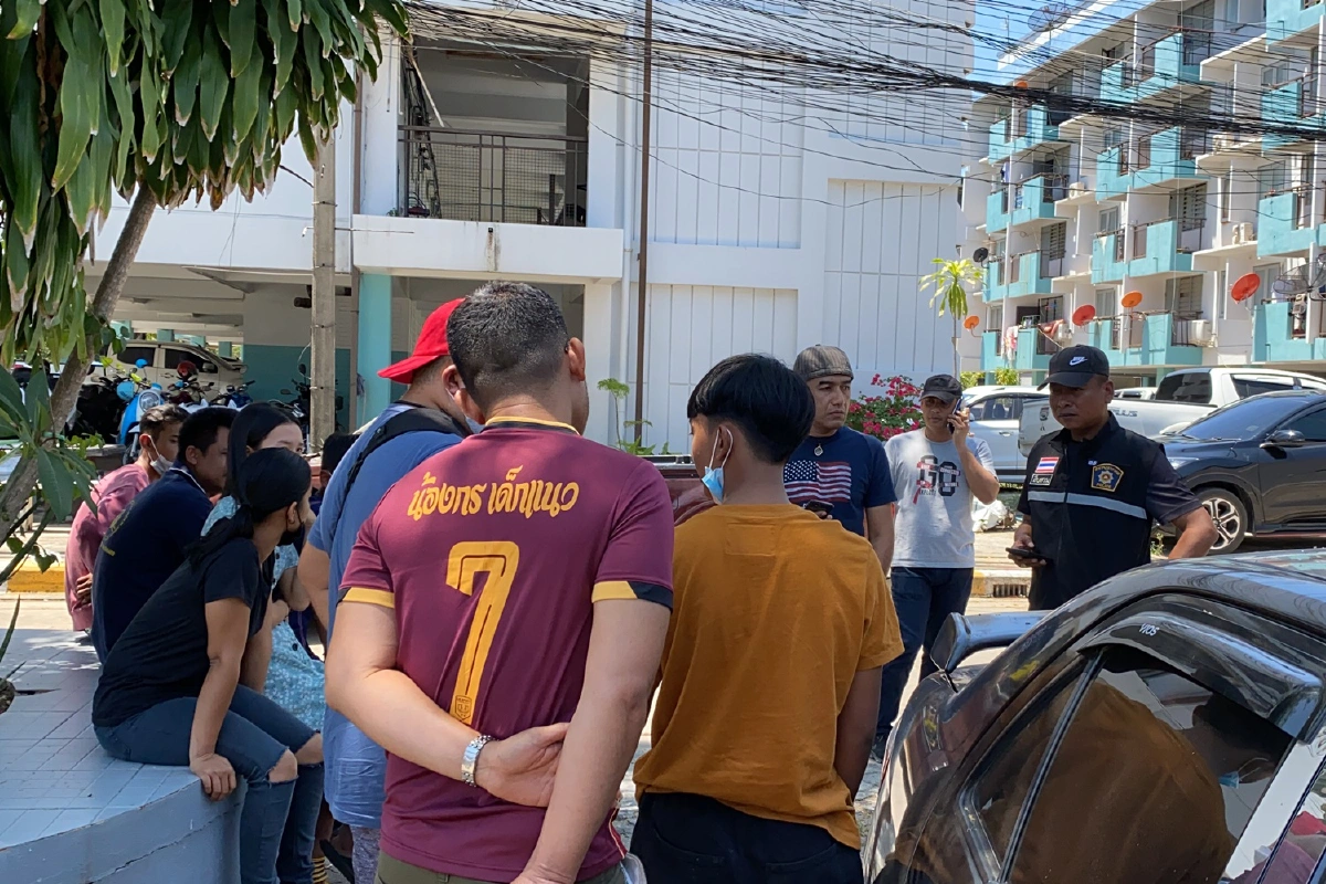 ตำรวจตั้ง2ปมสาว15เสียชีวิตคาร่องถนนอุบัติเหตุ-ถูกชิงทรัพย์