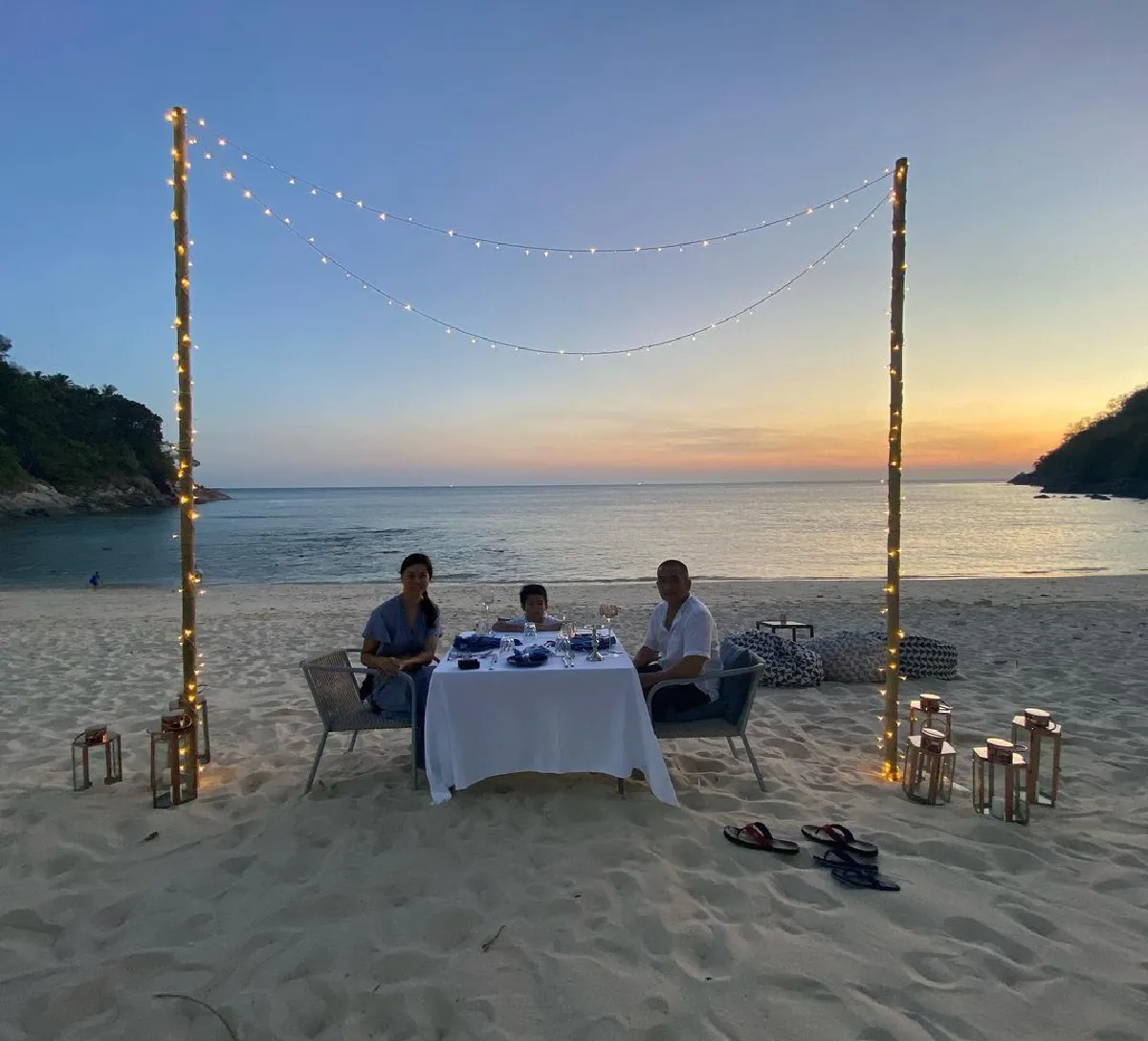  โมเมนต์หวาน ผู้พันเบิร์ด-ปาล์ม ฉลองรักหวาน 10 ปีริมทะเลสุดโรแมนติก