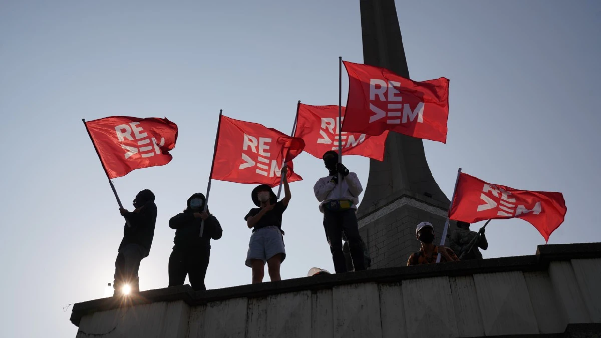 ภาพชุด "ม็อบREDEM"เดินขบวนไปกรมทหารราบที่1