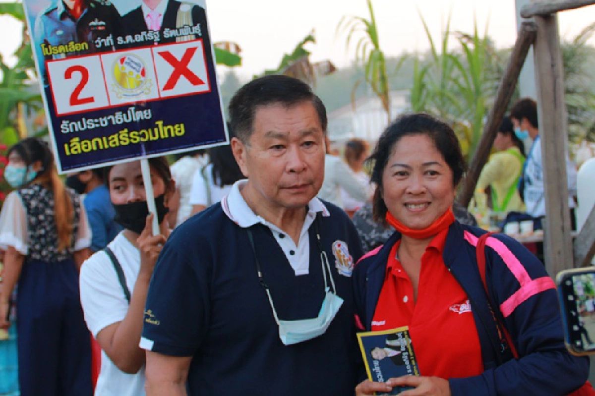 "เสรีพิศุทธ์" เเหลงใต้ อัดรัฐ "ขี้หกทั้งเพ" งง นำ"คนละครึ่ง"หาเสียง ทั้งที่รัฐสร้างปัญหาเอง