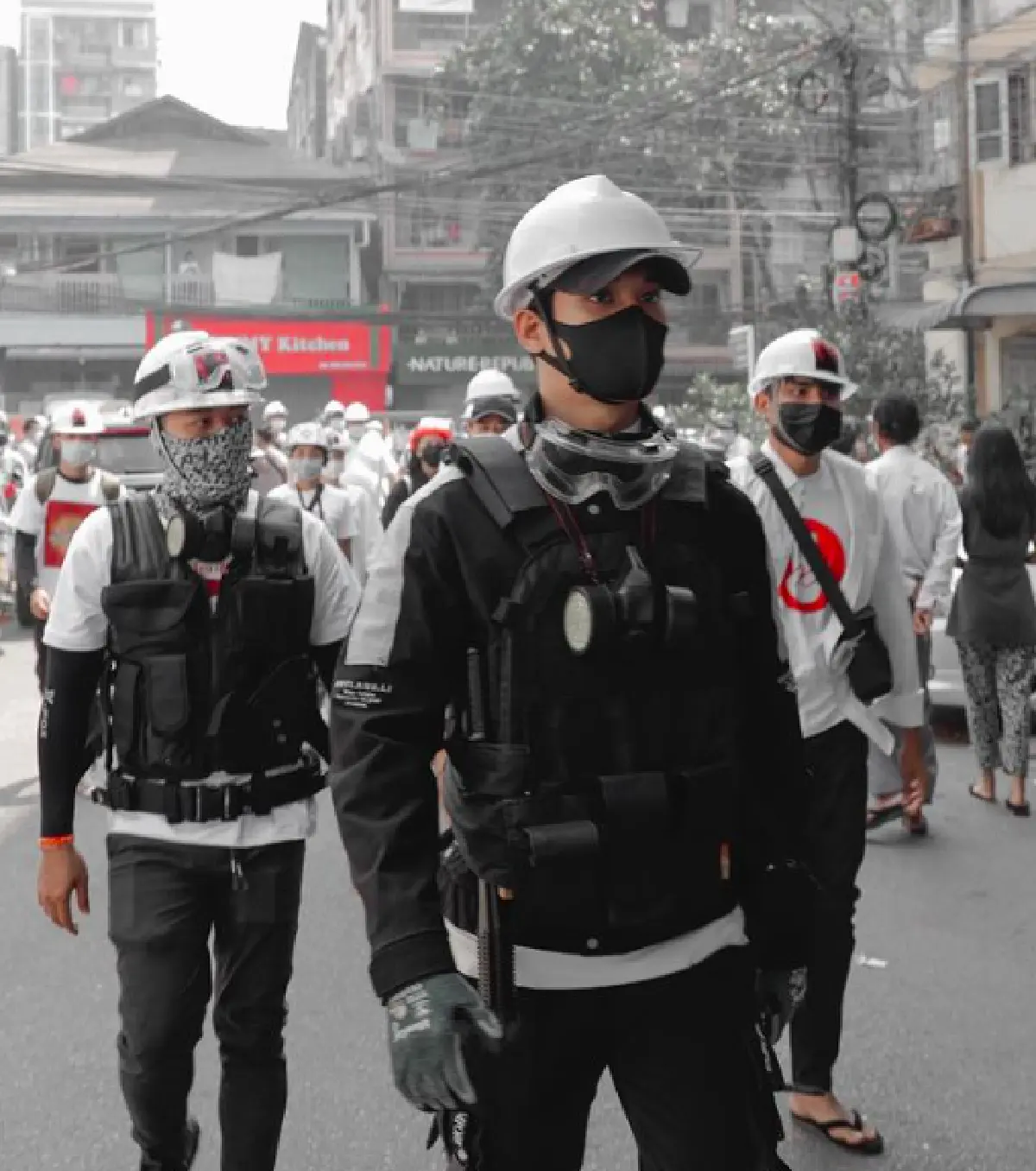 “ไป่ ทาคน” หายตัวไป! หลังร่วมม็อบต้านเผด็จการ พี่สาวประกาศตามหา เกรงถูกกองทัพพม่าจับตัว