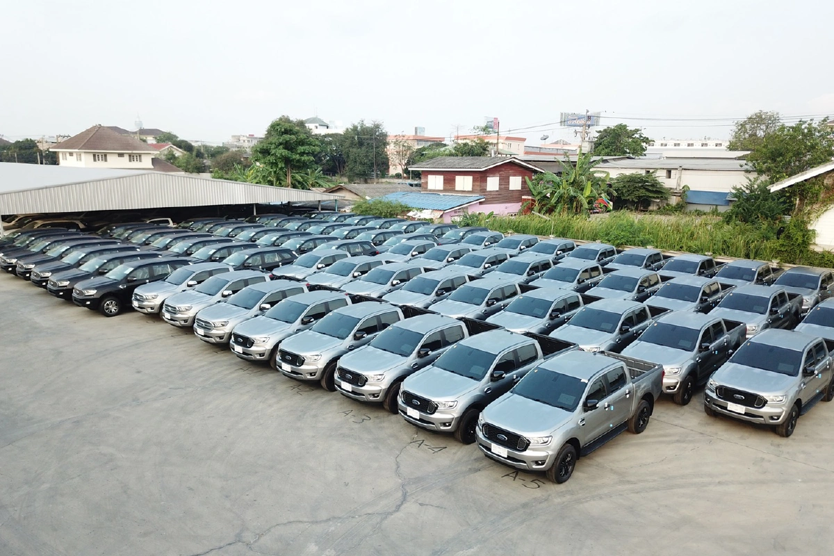 กรมส่งเสริมการปกครองท้องถิ่น เหมารถยนต์ฟอร์ดใช้งาน