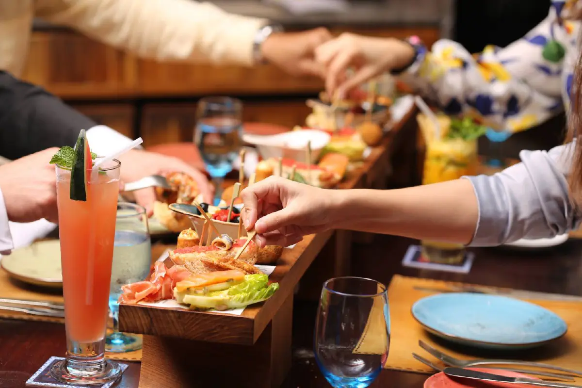 'ทาปาสบอร์ด' ทาปาสต้นตำรับแบบฉบับสเปน