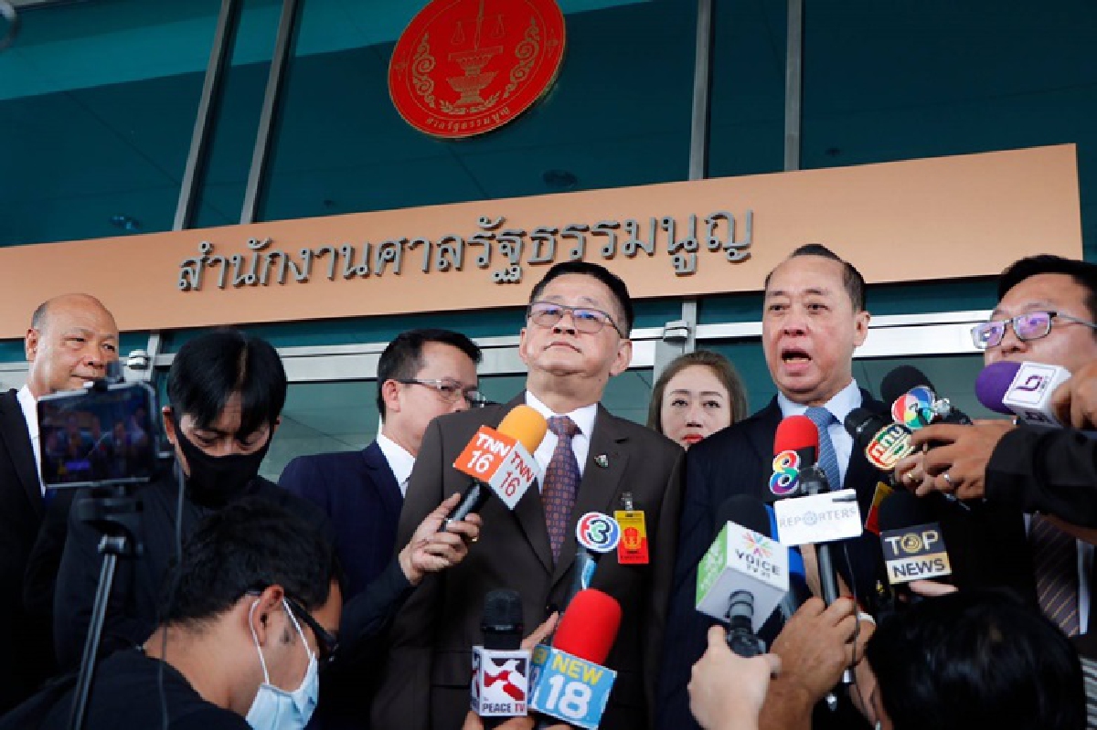 ฝ่ายค้านยันรัฐสภามีอำนาจแก้ไขรธน. อัด ตรรกะ “ไพบูลย์” อันตราย ฝ่ายค้านยันรัฐสภามีอำนาจแก้ไขรธน. อัด ตรรกะ “ไพบูลย์” อันตราย