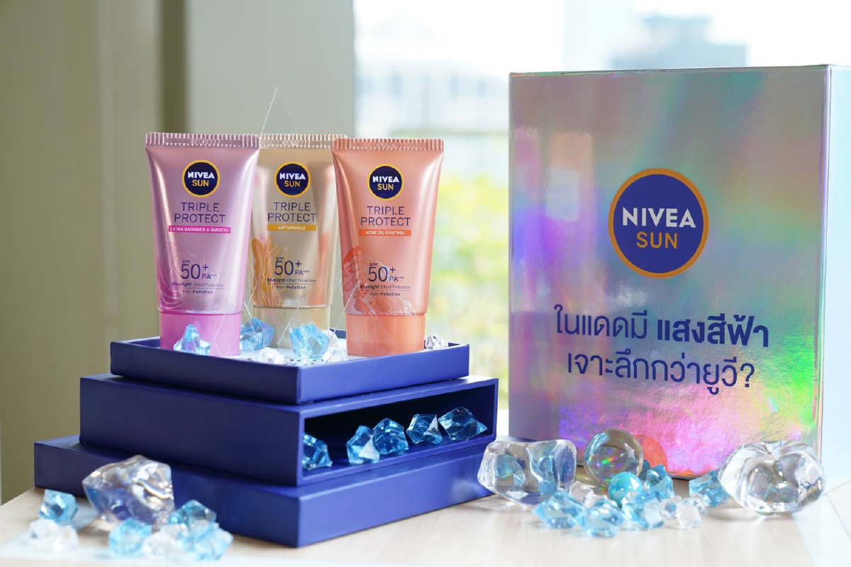 นีเวีย ซัน สูตรใหม่รวมการปกป้อง ทั้งยูวี มลภาวะ และผลจากแสงสีฟ้า นีเวีย ซัน สูตรใหม่รวมการปกป้อง ทั้งยูวี มลภาวะ และผลจากแสงสีฟ้า