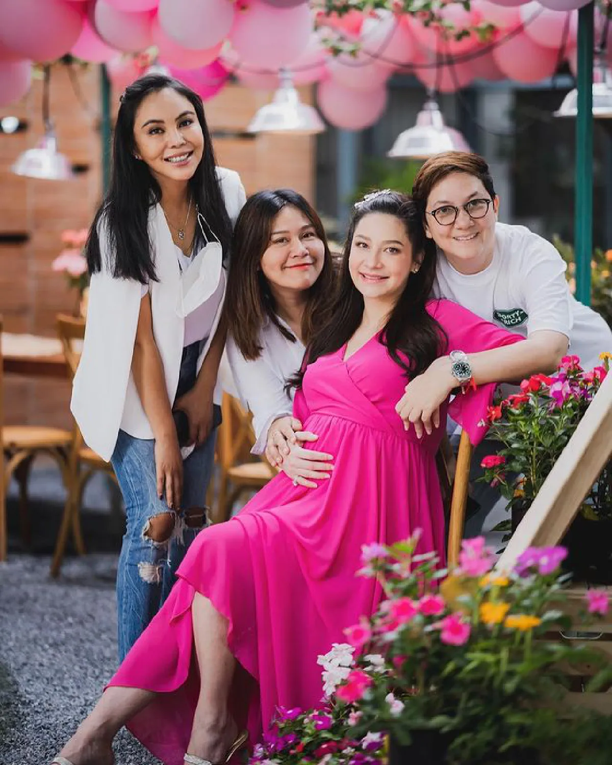 อบอุ่นน่ารัก! นาตาลี ถูกเซอร์ไพรส์จัดงาน Baby Shower รับขวัญลูกสาวคนแรก