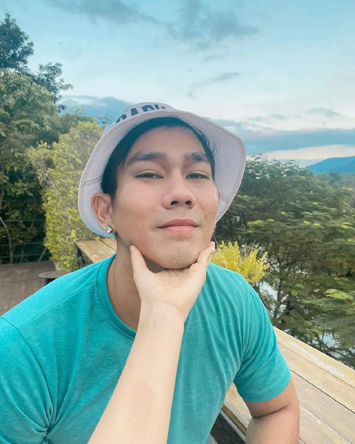 คนนี้หน้าคุ้นๆ! เป้ย ปานวาด เผยโมเมนต์น่ารักคู่แฟนเก่า อาร์ อาณัตพล