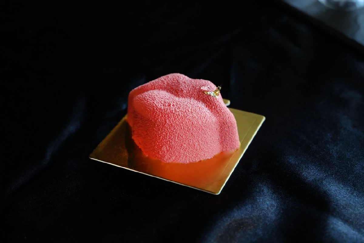 ชื่นชมงานศิลป์ผลงานศิลปินร่วมสมัย 'ซาวาริโอ ลุคชี' ฉลองวันสตรีสากล