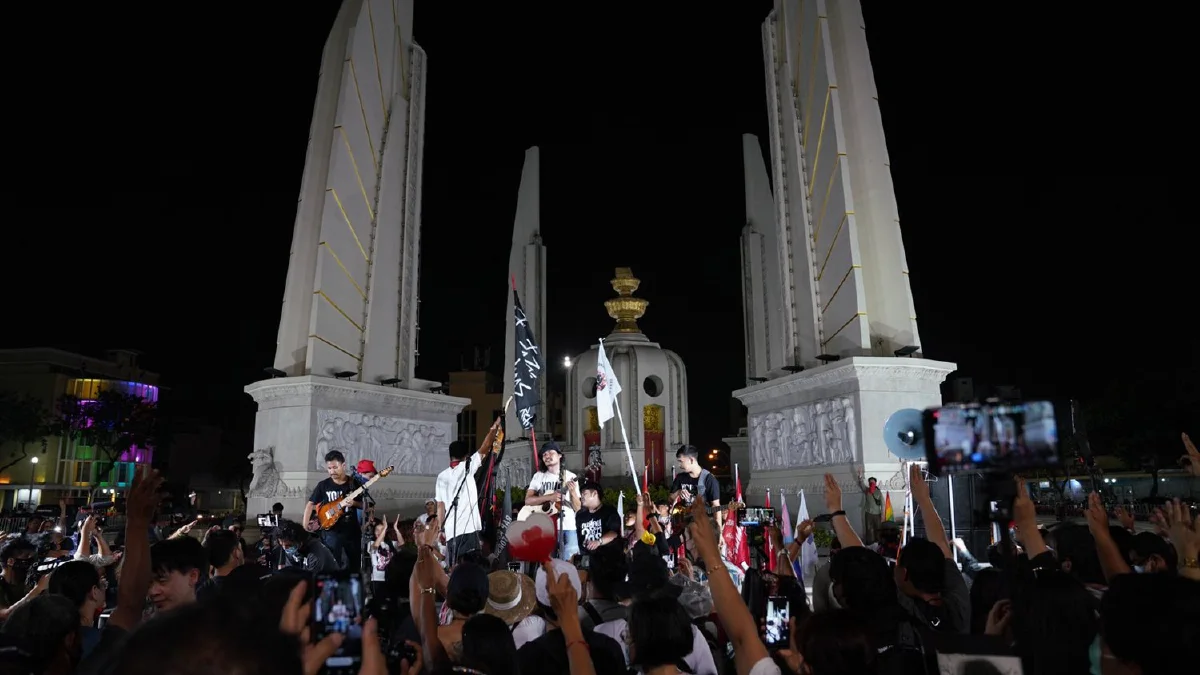 ม็อบประกาศภารกิจใหม่ "ขบวนเดินทะลุฟ้าV.2" ยกระดับข้อเรียกร้องไล่ประยุทธ์