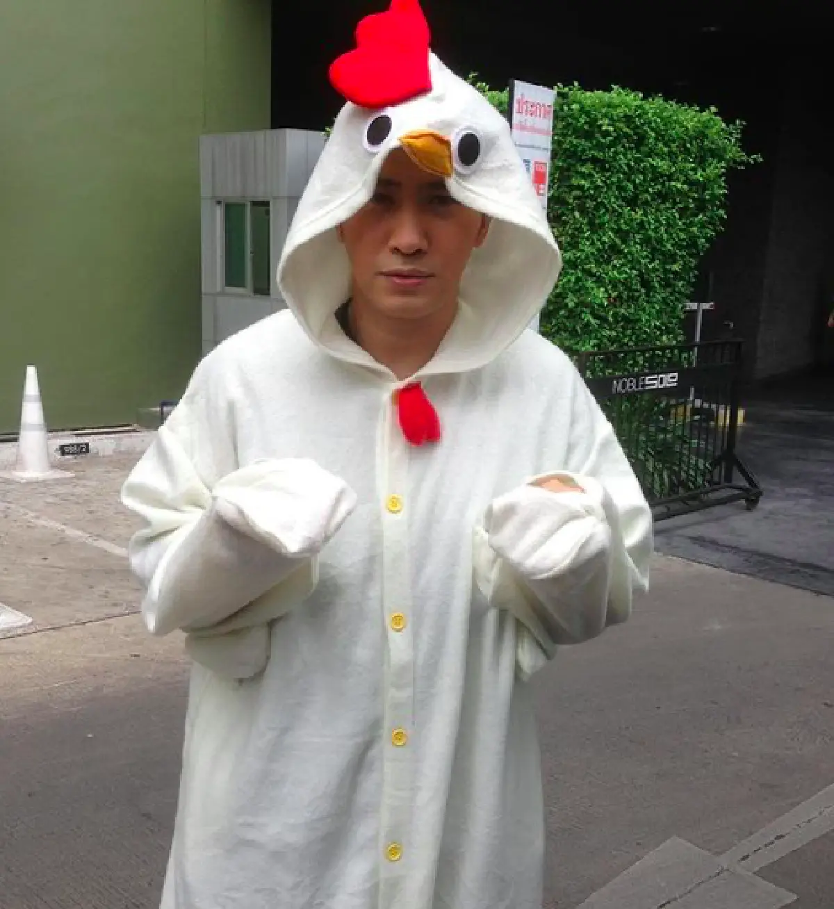 "หนุ่ม กรรชัย"  เปิดตัวในชุดพญาไก่แล้ว! เตรียมพร้อมระบำถวายแม่ตะเคียน