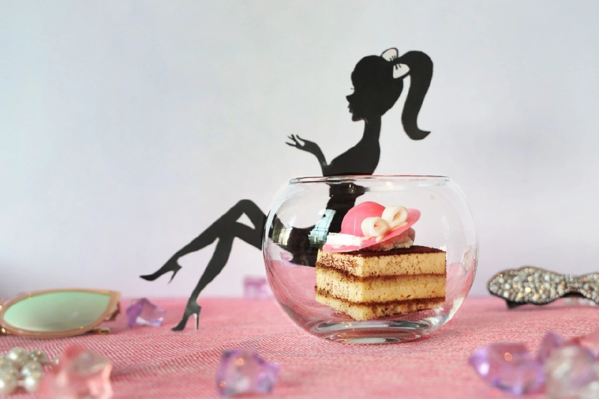 ชื่นชมงานศิลป์ผลงานศิลปินร่วมสมัย 'ซาวาริโอ ลุคชี' ฉลองวันสตรีสากล