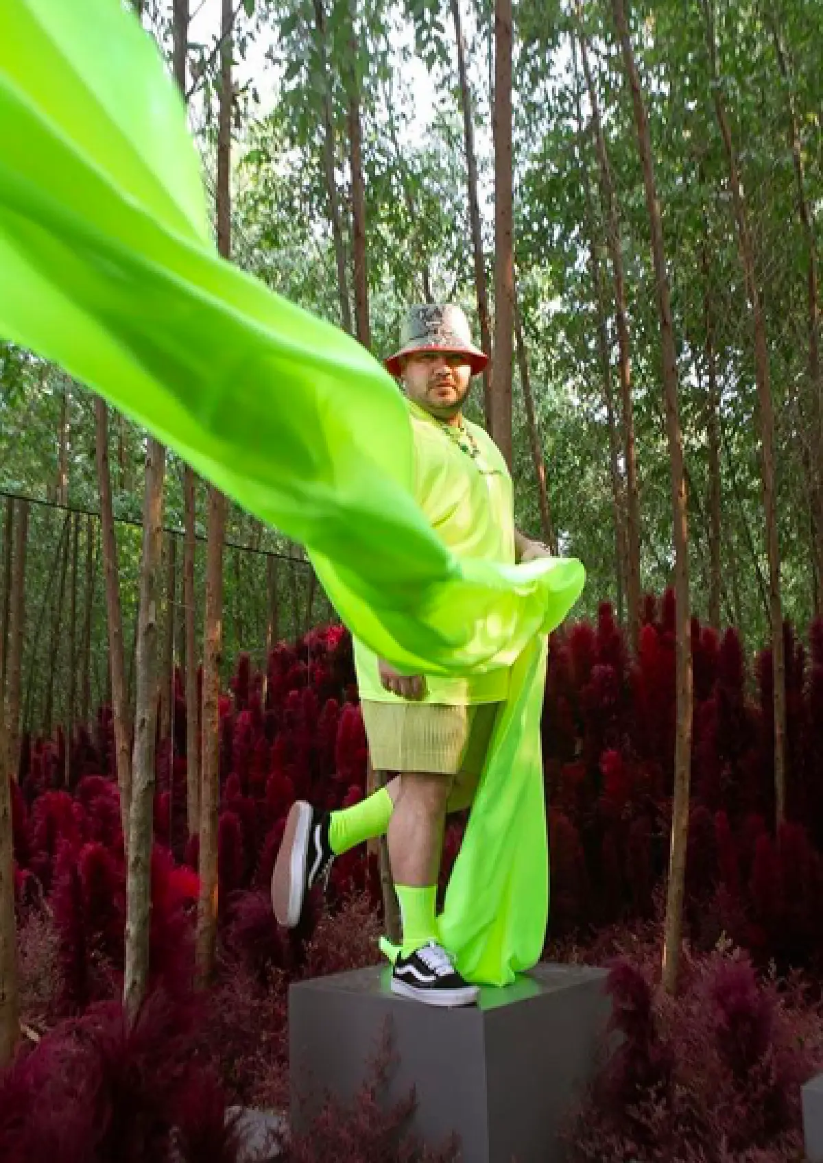 “โอ๊ต ปราโมทย์” โพสต์ท่ากับผ้า นึกว่านางแบบมาเองจริตมาเต็มสุดๆ