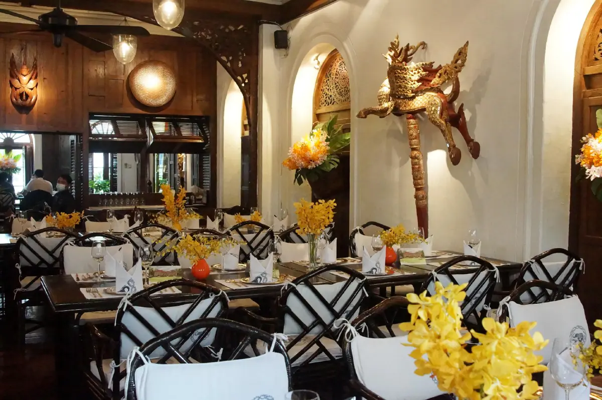  ลิ้มรสอาหารไทยในตำนาน สัมผัสความอร่อยในสไตล์เชฟนูรอ @Blue Elephant