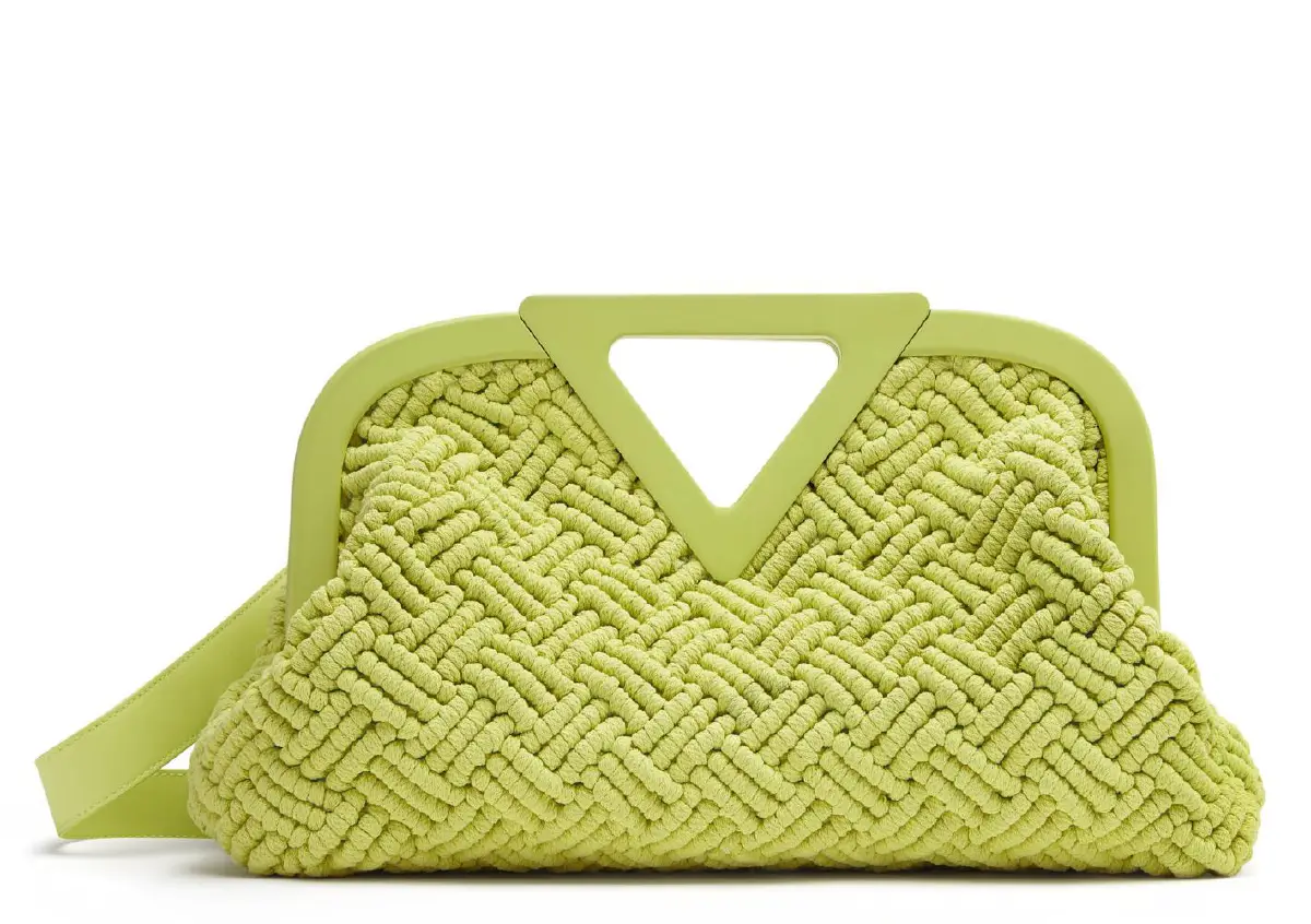 ช้อปทะลุร้อนรับซัมเมอร์ กับพาเหรดไอเท็มฮอตคอลเลคชั่นล่าสุดจากแบรนด์ดังระดับโลก