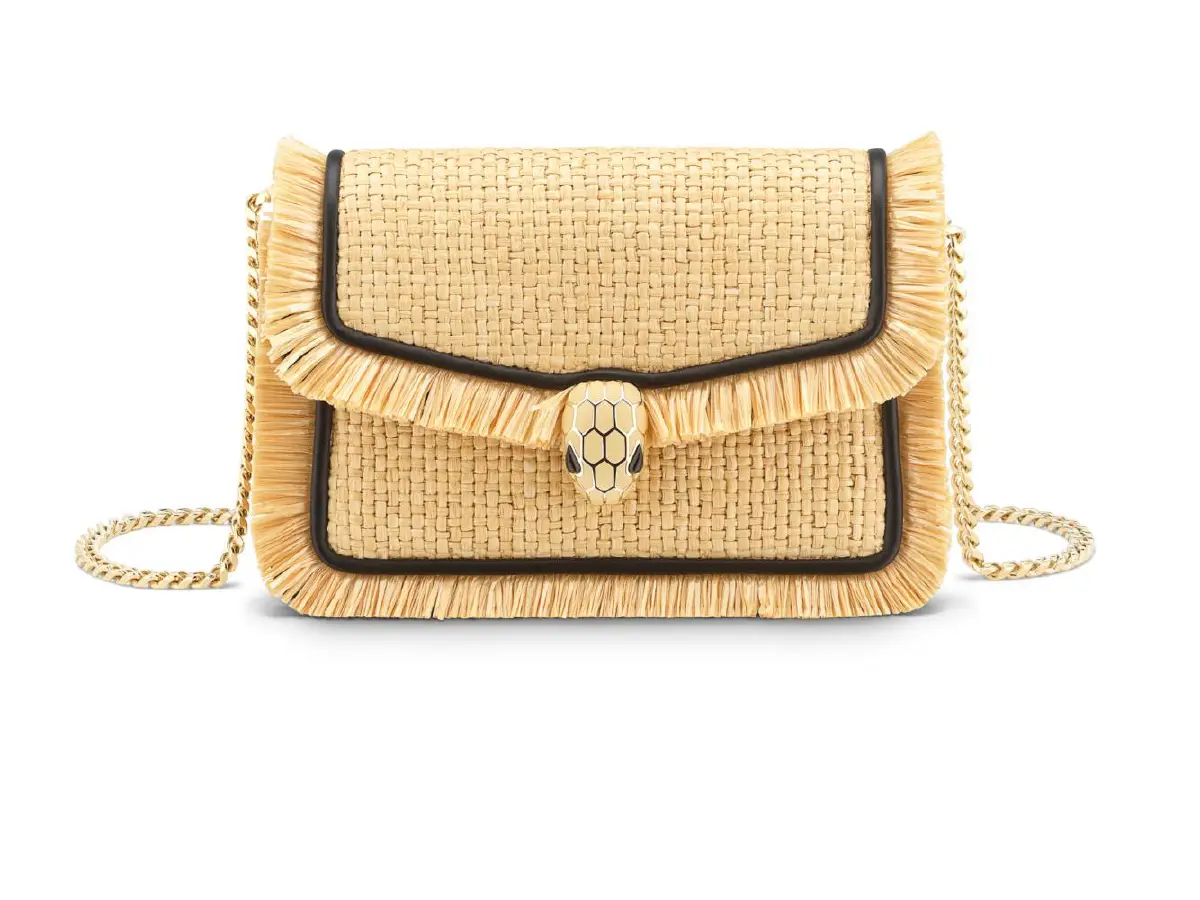 ช้อปทะลุร้อนรับซัมเมอร์ กับพาเหรดไอเท็มฮอตคอลเลคชั่นล่าสุดจากแบรนด์ดังระดับโลก