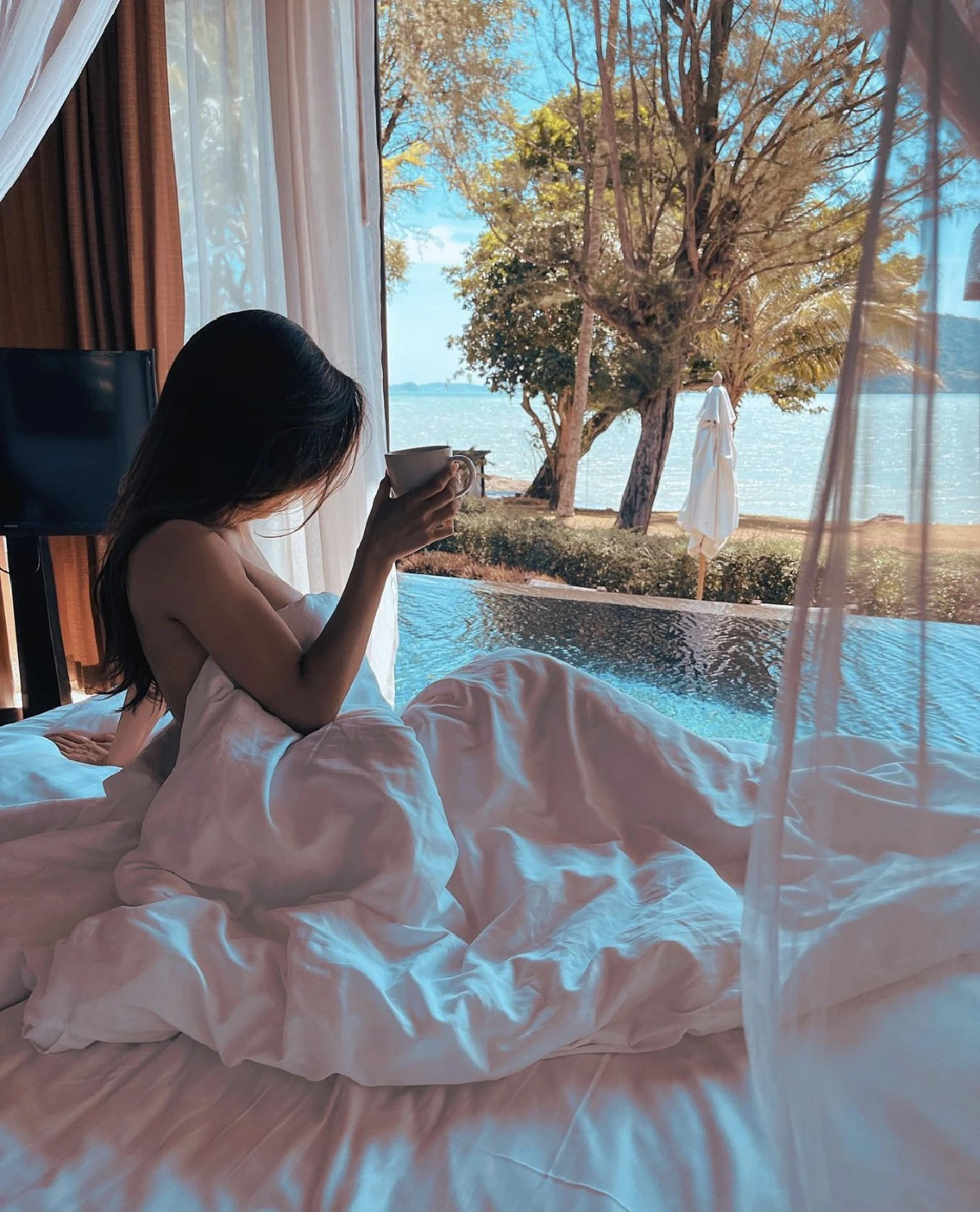 กระแต อาร์สยาม ตอบทุกคำถาม! ทำไมไม่พัก..เที่ยวต่อไม่รอแผลหาย