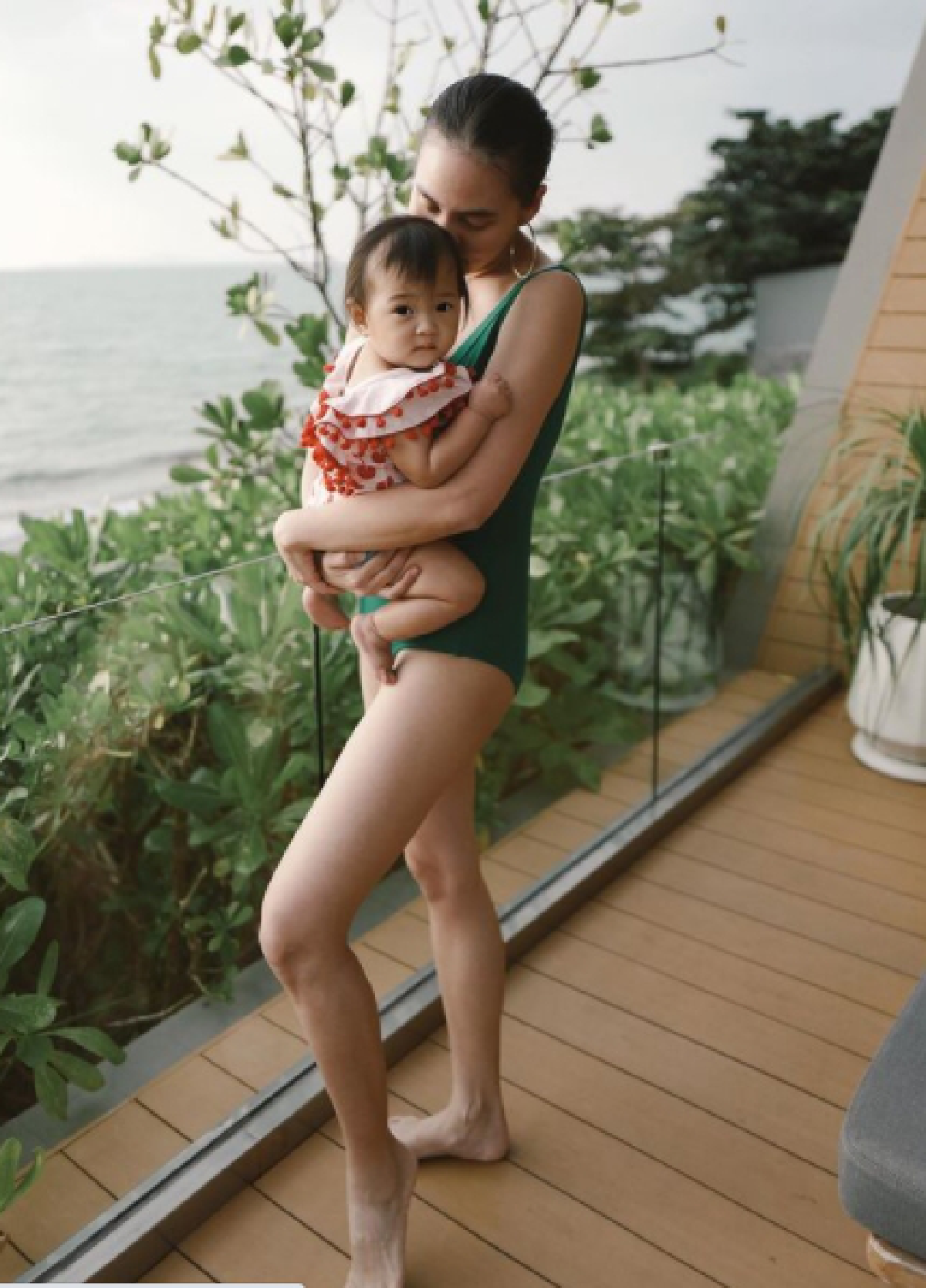 เจนี่ เซลฟี่หน้ากระจก อวดหุ่นเซ็กซี่สุดปังสมกับเป็นสาวรักสุขภาพ