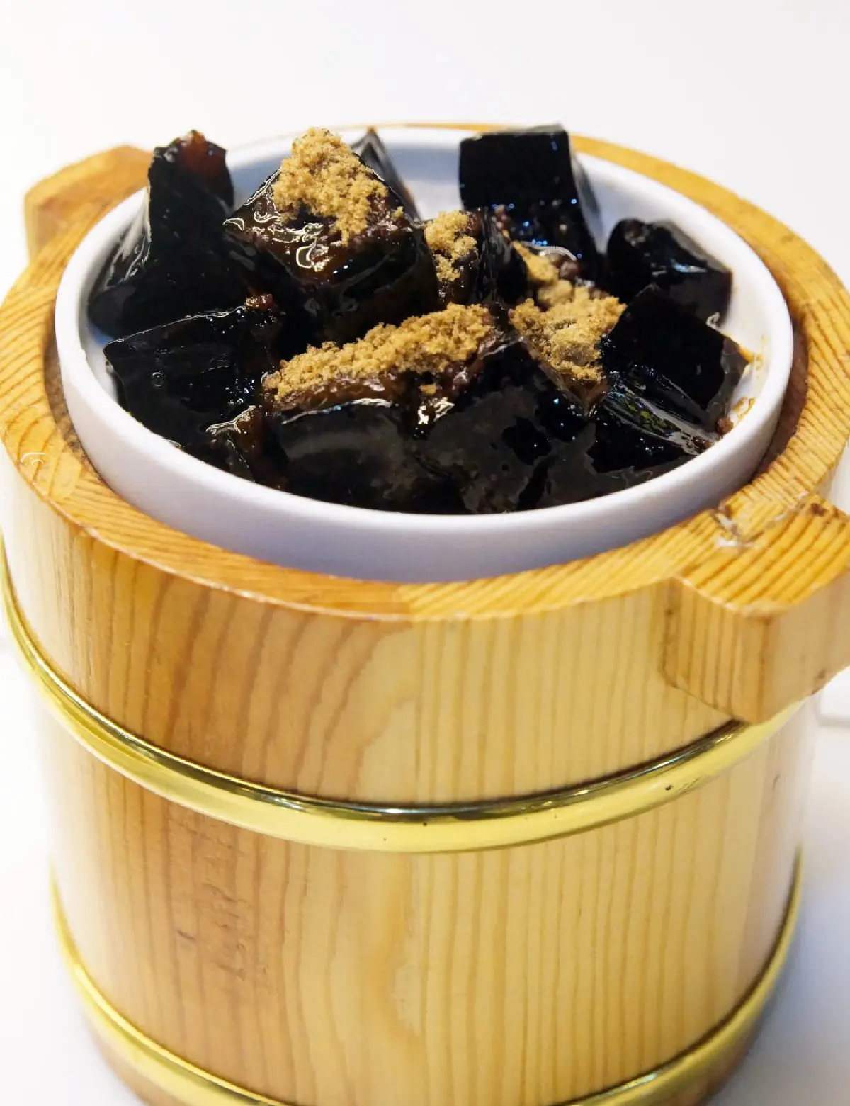 ชิมข้าวมันไก่สามพี่น้อง ธุรกิจของสามหนุ่มเจนใหม่ อร่อยสามสไตล์หลากหลายอารมณ์