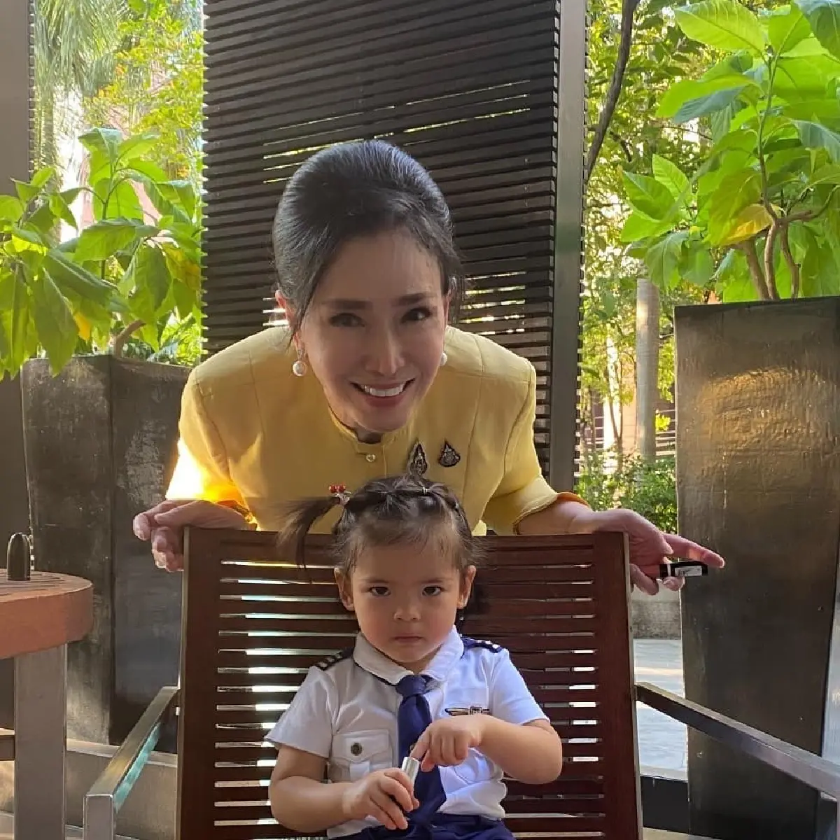 “ปุ๊ก อาภัสรา” เผยภาพคู่หลานสาว “ น้องมีญ่า” สวย น่ารักแบบแพ็คคู่ไปเลย