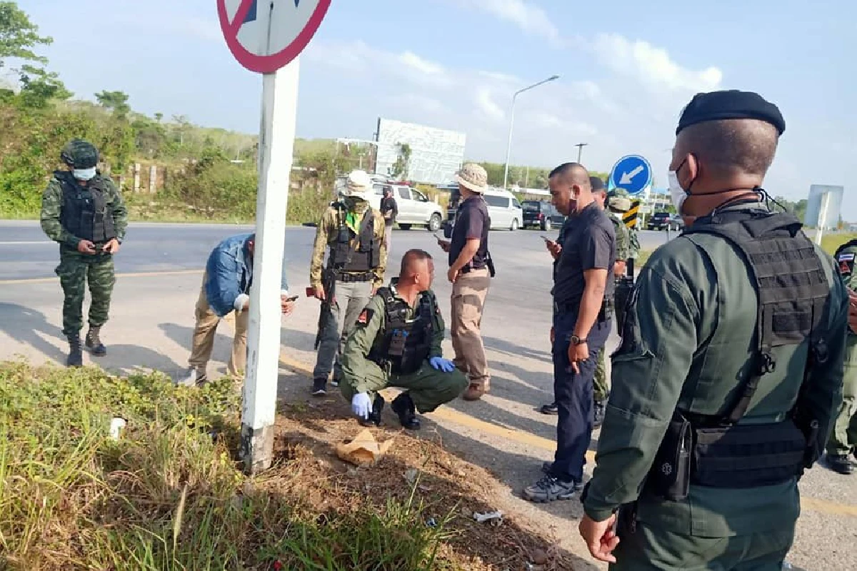 คนร้ายป่วนยะลาลอบเผายางรถพ่นสีสเปรย์ขโมยกล้องวงจรปิด