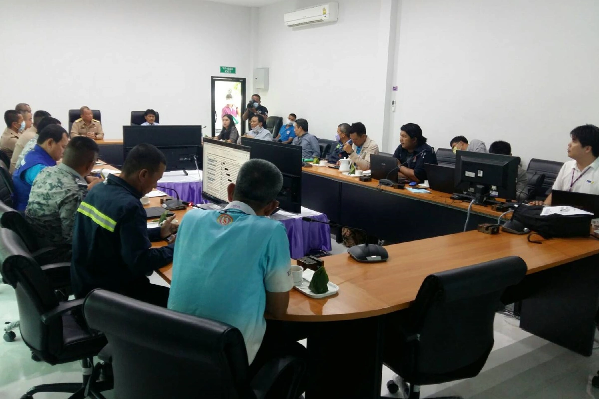 ทร.ส่งเรือรบ-นักประดาน้ำช่วยซ่อมเคเบิลใต้น้ำจ่ายไฟเกาะสมุยชำรุด