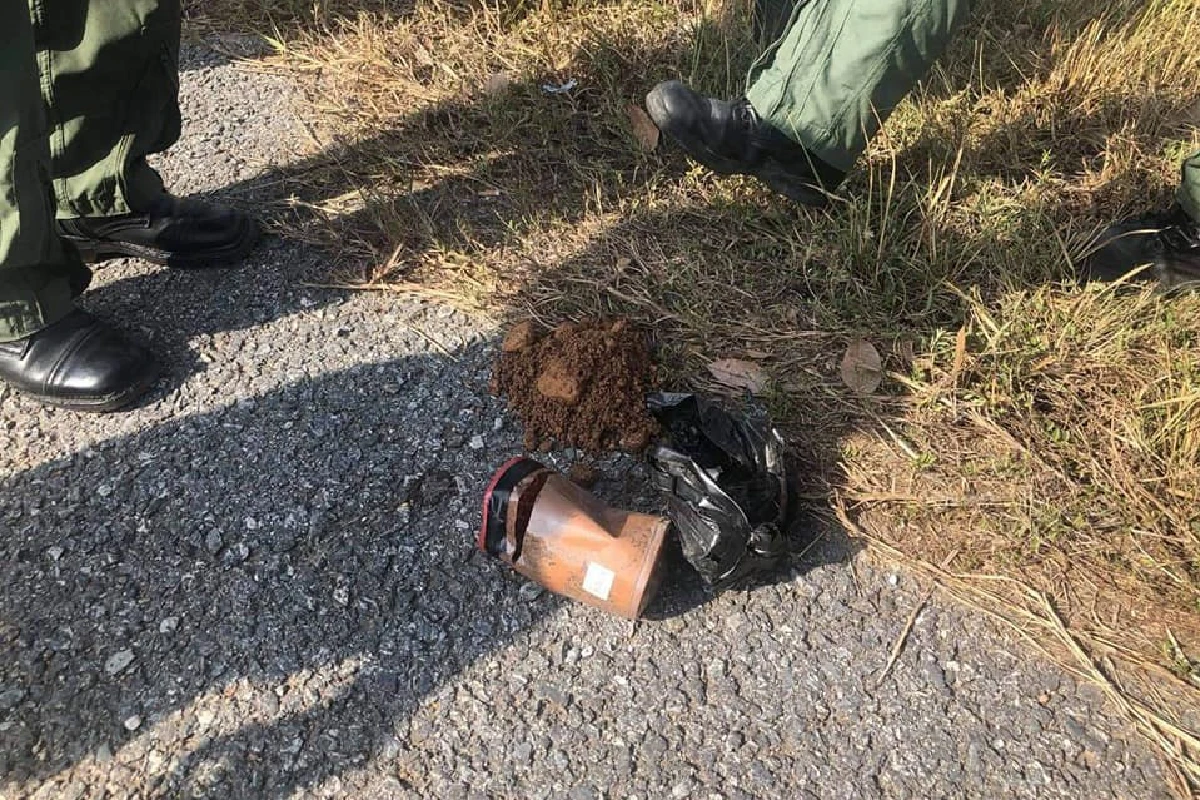 คนร้ายป่วนยะลาลอบเผายางรถพ่นสีสเปรย์ขโมยกล้องวงจรปิด