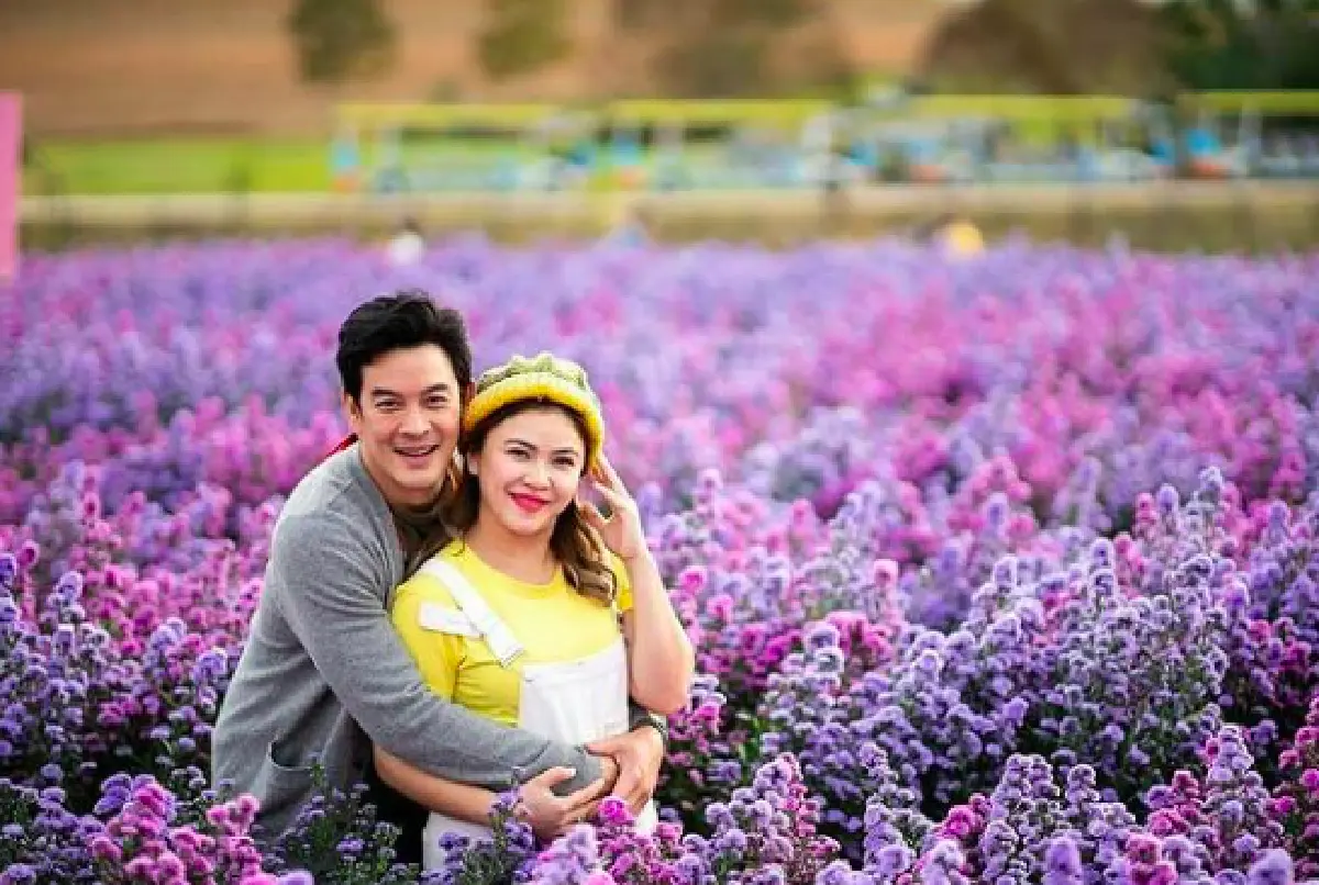 "แอน ภัทรทิรา" โชว์ลีลาเซิร์ฟสเก็ต เล่นพลิ้วจน "ชาคริต" ไม่หุบยิ้มเลย