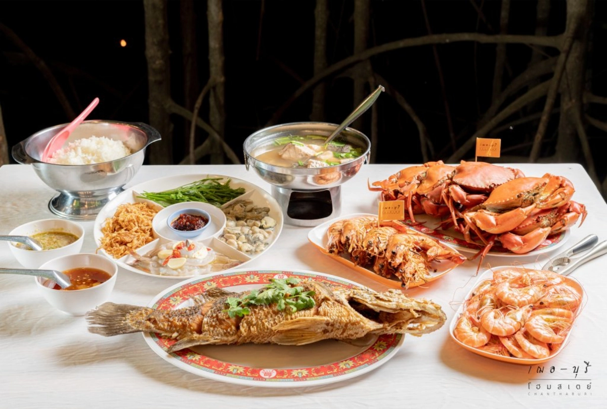 บล็อกเกอร์ดังแนะ 5 ที่พักสุดปัง หลบร้อนรับซัมเมอร์