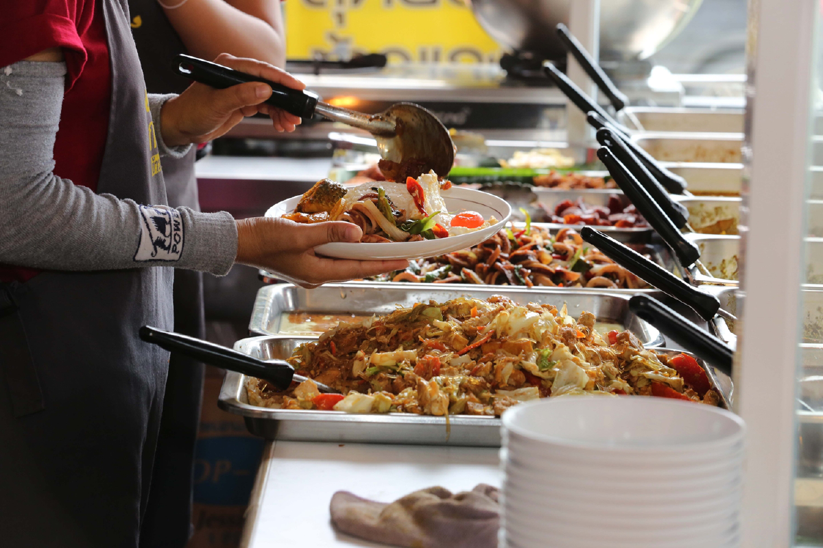 เปิด 10 เมนูอาหารที่ต้องระวังช่วงหน้าร้อน