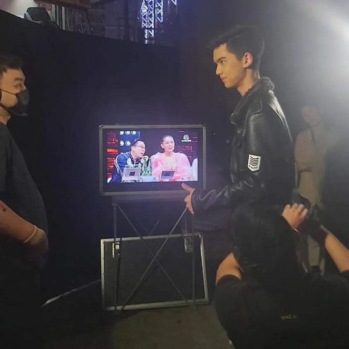 นิโคล สุดซึ้ง! เผยเบื้องหลัง น้องทิกเกอร์ อดทนรอ 6 ชม.กว่าจะได้ออกมาเซอร์ไพรส์แม่