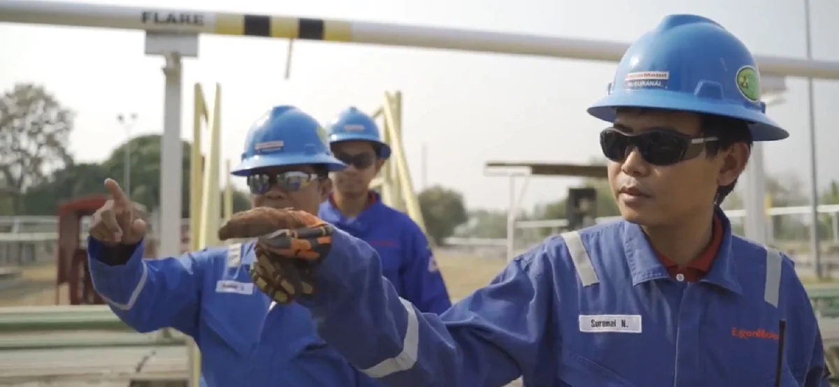 ความสำเร็จของการผลิตแก๊สธรรมชาติน้ำพอง และการดำเนินงานอย่างปลอดภัยตลอด 30 ปี โดย คุณชัชวาลย์ หงษ์เจริญไทย รองประธานบริษัทเอ็กซอน โมบิล เอ็กซ์โพลเรชั่น แอนด์ โพรดักชั่น โคราช อิงค์ 