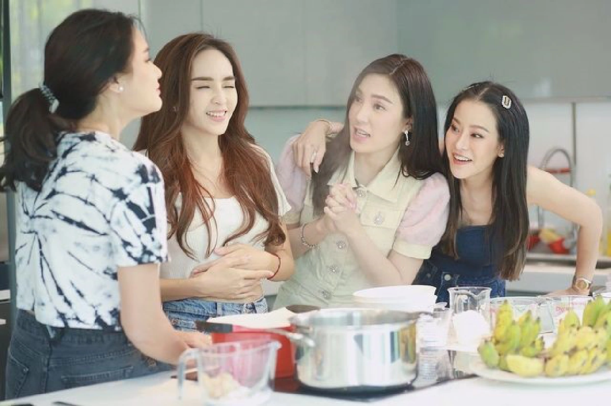 เป้ย ปานวาด ขอโทษที่ไม่ตอบคำถาม ลั่นบางเรื่องละเอียดอ่อนทางความรู้สึก 