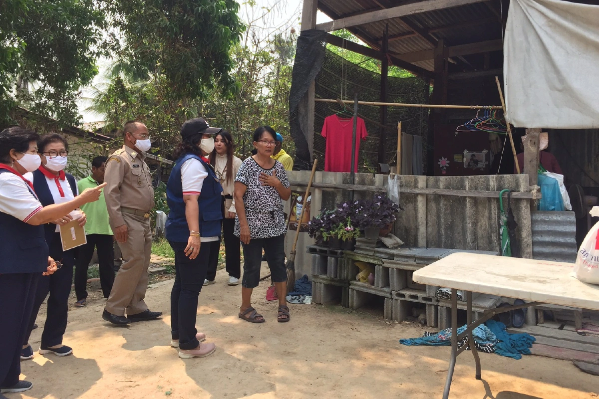 3 ชีวิตยายหลานรอดแล้ว!หลายหน่วยงานระดมช่วยสร้างบ้านใหม่