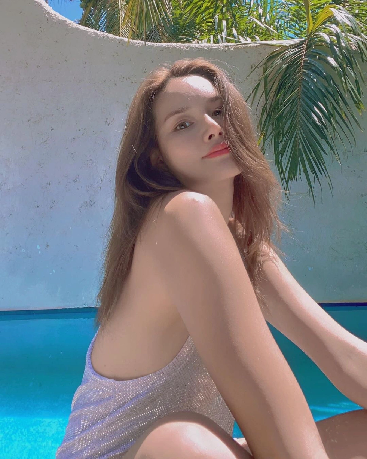 ร้อนฉ่าไฟลุก! หญิง รฐา ปล่อยภาพชุดว่ายน้ำสุดเซ็กซี่ขยี้ทั้งใจ